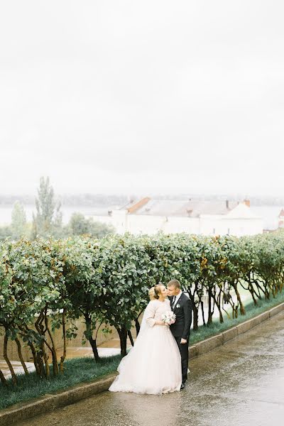 Fotógrafo de casamento Marina Kadryakova (marinakadr). Foto de 10 de outubro 2017