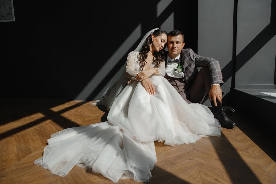Bryllupsfotograf Denis Ermolaev (denis832). Bilde av 2 april 2023