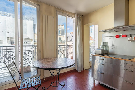 Apartment 5