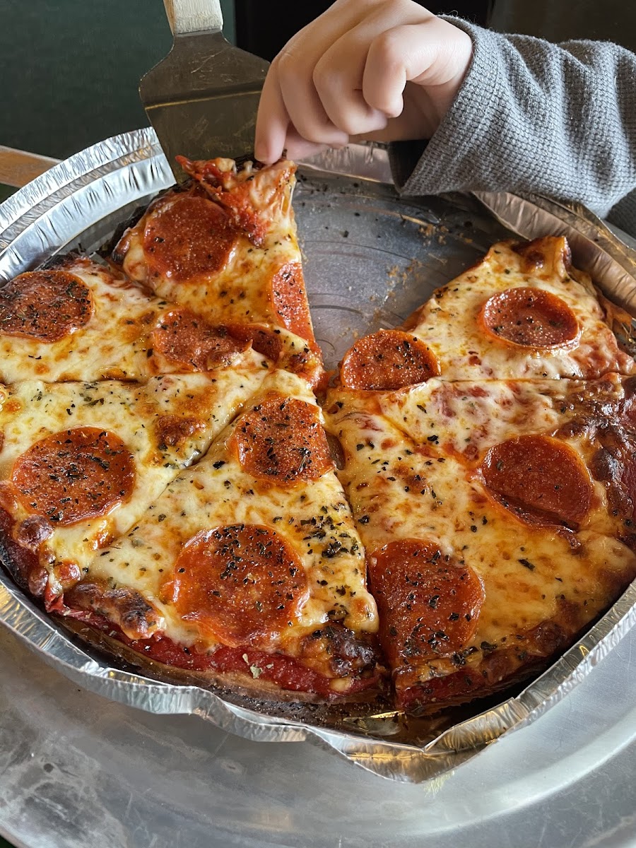 Gluten free pepperoni pizza