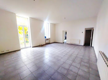 appartement à Valensole (04)