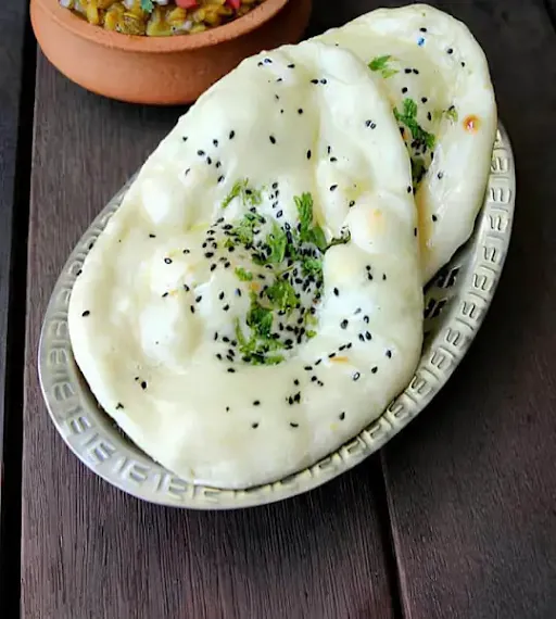 Plain Kulcha