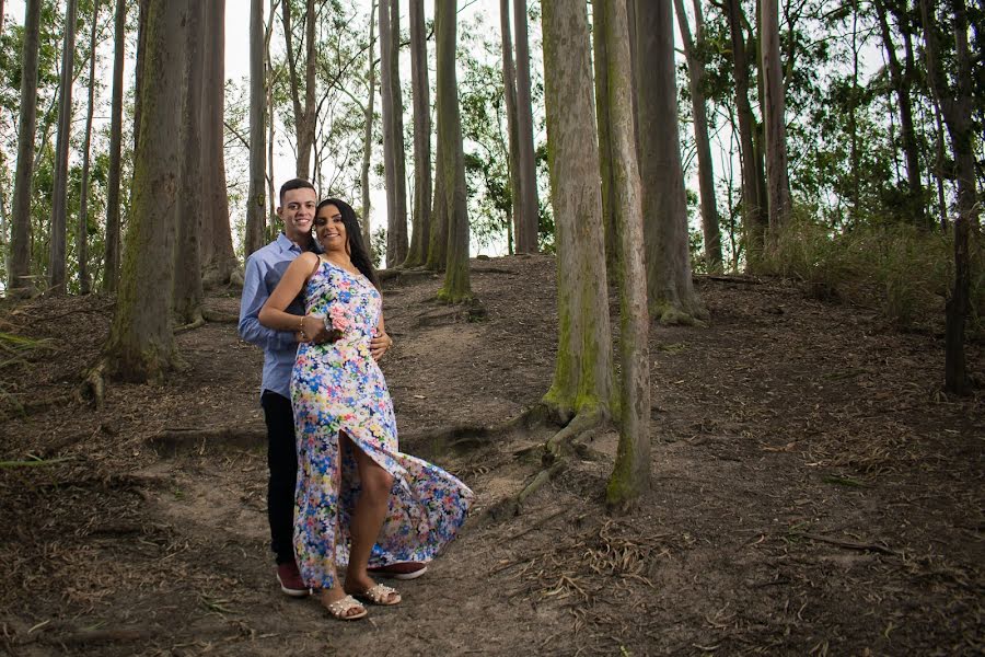 Fotografo di matrimoni Lindemberg Soares (lindembergsoares). Foto del 15 aprile 2020