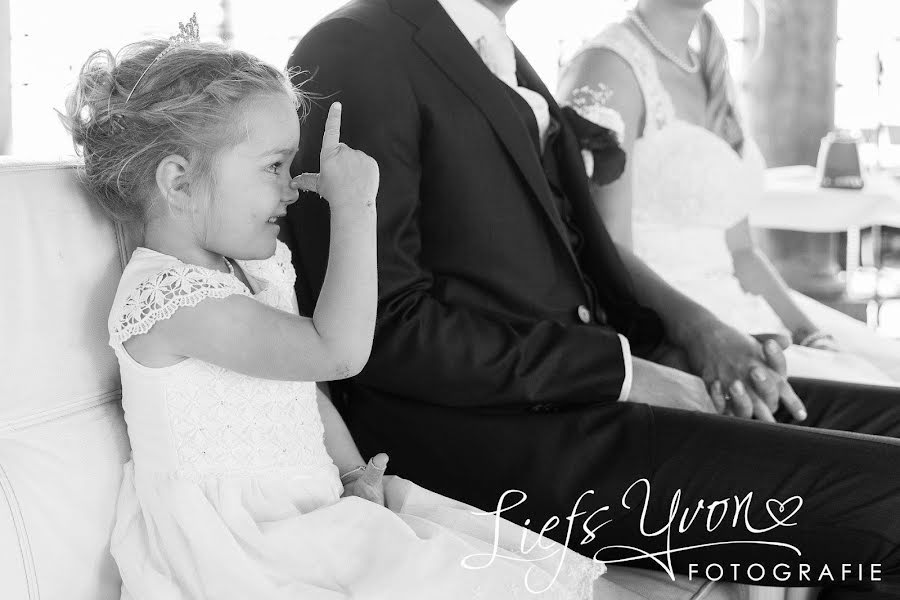 Fotografo di matrimoni Yvonne Looij (liefsyvon). Foto del 5 marzo 2019