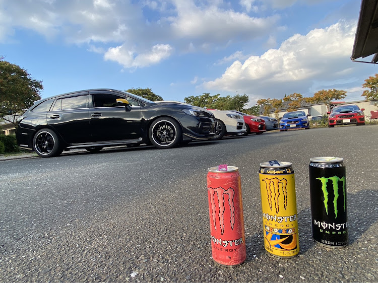 レヴォーグのレヴォーグ・S4・STI・作業風景・プチオフに関するカスタム事例の投稿画像1枚目