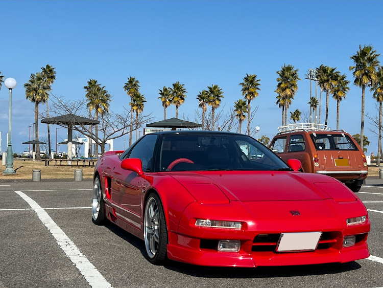 NSXの地震災害に遭われた方々にお見舞い申し上げます・🌴🌊🏄‍♀️Habufornia⚓️まで……・プチドライブに出掛けて参りました🎶✌️🤡・テラコッタColorの可愛いPAO chan🩷😍とownerの許可なく勝手にコラボ…(＞人＜;)・🏭昼からのシフトの為、滞在時間5分少々…に関するカスタム事例の投稿画像3枚目