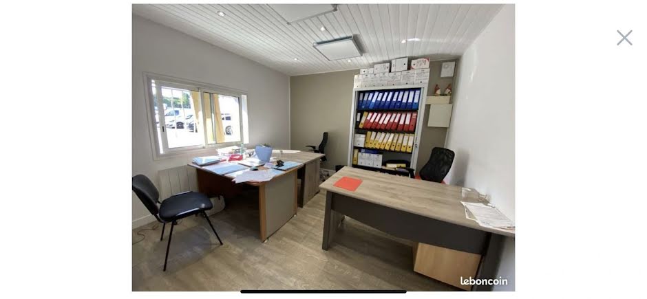 Location  locaux professionnels  15 m² à Ambares-et-lagrave (33440), 550 €