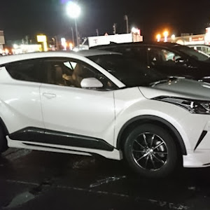 C-HR NGX50