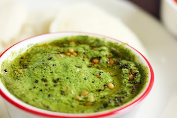 Pudina chutney recipe for idli, dosa | Mint chutney recipe with coconut
