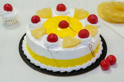 Eggless Pineapple Slices Cake