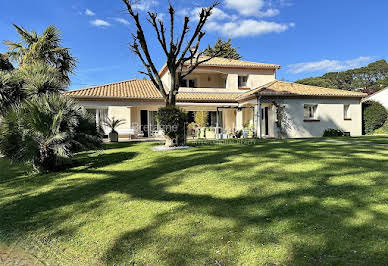 Maison en bord de mer avec terrasse 16