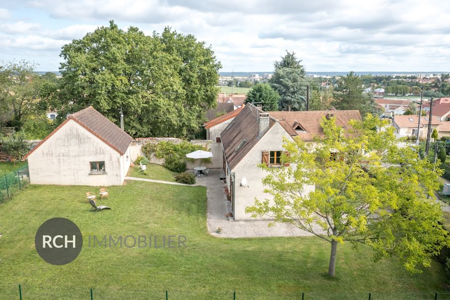 Vente maison 8 pièces 174 m² à Plaisir (78370), 680 000 €