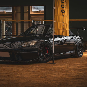 S2000