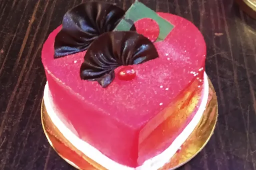 Strawberry Special Cake