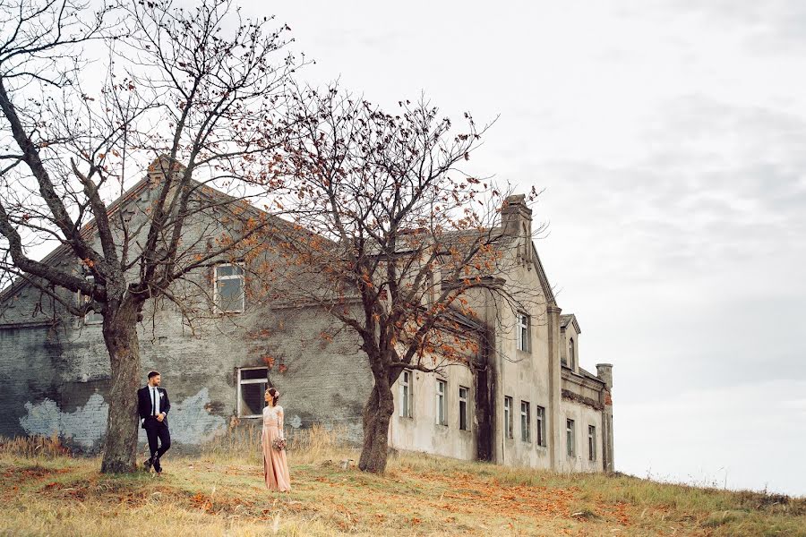 Wedding photographer Andrey Akushevich (akushevich). Photo of 28 December 2015