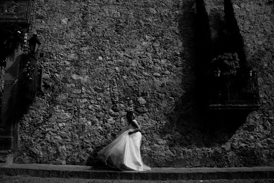 婚礼摄影师Caterina Ciccarelli（ritraestudio）。2022 1月22日的照片