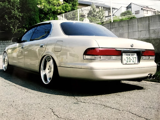 センティア Heeaのセンティア シャンパンゴールド マイナー車 あえて不人気 Ameシャレンに関するカスタム メンテナンスの投稿画像 車 のカスタム情報はcartune