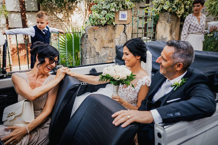 Fotografo di matrimoni Carmelo Ucchino (carmeloucchino). Foto del 2 marzo 2023