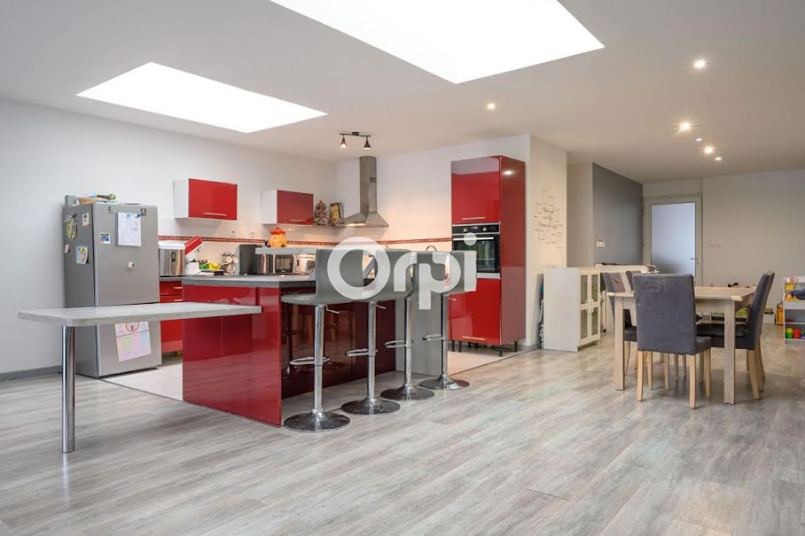 Vente maison 5 pièces 180 m² à Lens (62300), 219 730 €