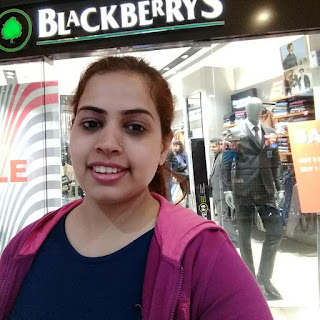 Komal at Blackberrys, Pacific Mall, Tagore Garden,  photos