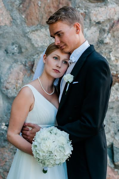 Fotógrafo de casamento Hessu Heikurinen (hessuheikurinen). Foto de 9 de fevereiro 2020