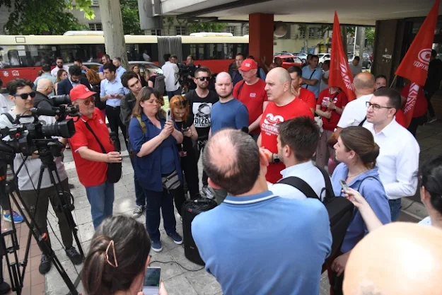 Sindikati GSP Beograd protestvovali zbog dodele autobuskih linija privatnicima