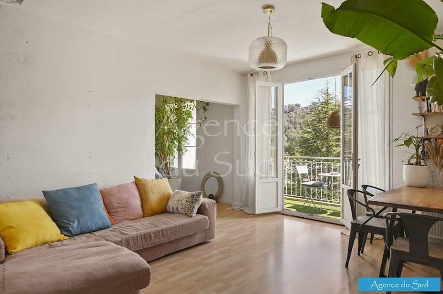 Vente appartement 4 pièces 80 m² à Carnoux-en-Provence (13470), 282 000 €