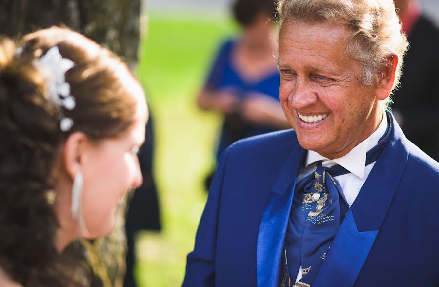 Fotógrafo de bodas Tamas Kalosi (momental). Foto del 13 de julio 2019