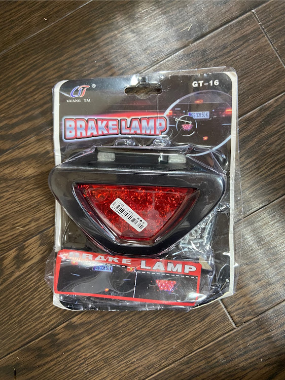 シエンタのバックフォグ・F1に関するカスタム事例の投稿画像1枚目