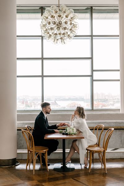 Wedding photographer Nastya Nuzhnaya (nnuzhnaya). Photo of 19 October 2023