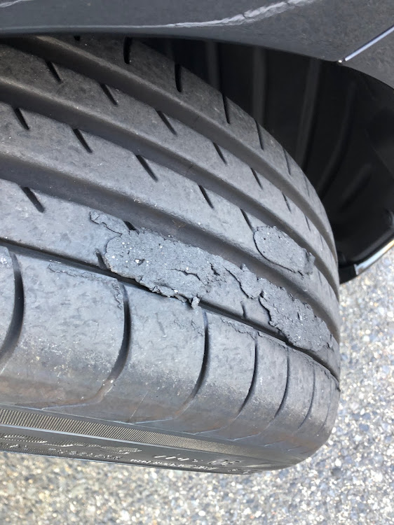 ロードスターの鏡面仕上げ・洗車・TE37V・御崎・12月もよろしくお願いしますに関するカスタム事例の投稿画像6枚目