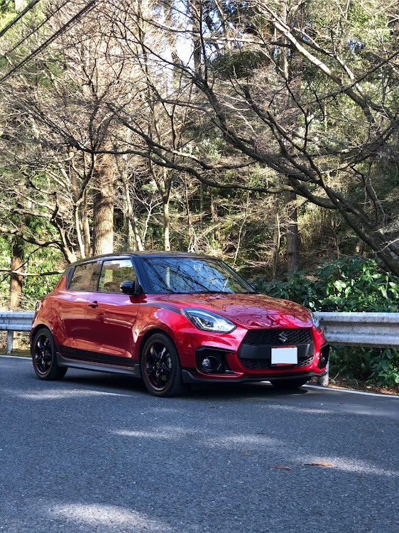 スイフトスポーツの宮ヶ瀬行きます‼︎・パンク・モンスターシフトノブ・リザルトジャパンに関するカスタム事例の投稿画像3枚目