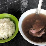 西羅殿牛肉湯