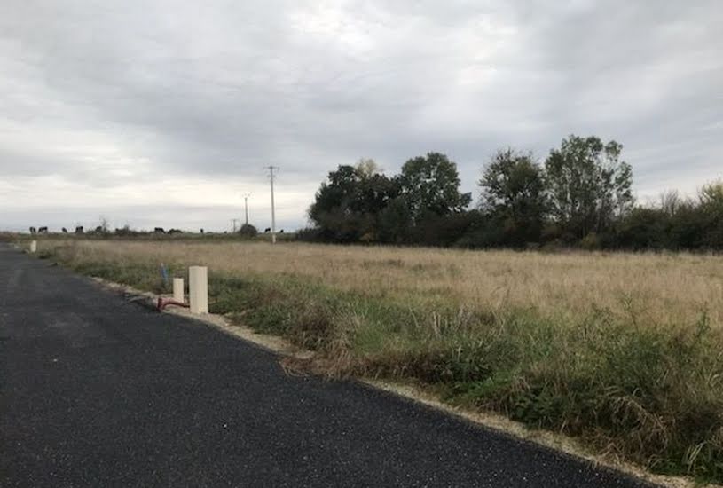  Vente Terrain à bâtir - 632m² à Saint-Dyé-sur-Loire (41500) 