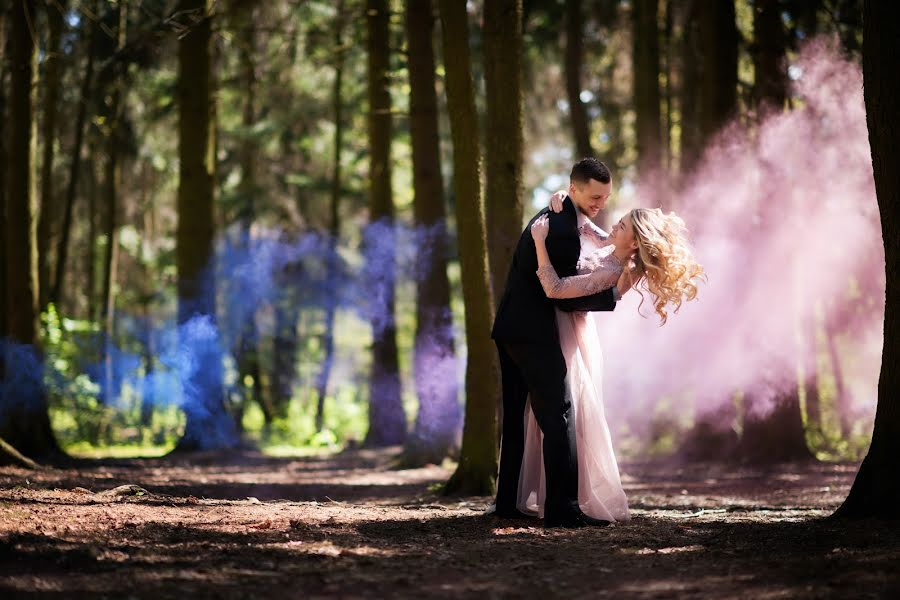 Fotógrafo de bodas Margarita Sklyarova (minskphoto). Foto del 21 de mayo 2019