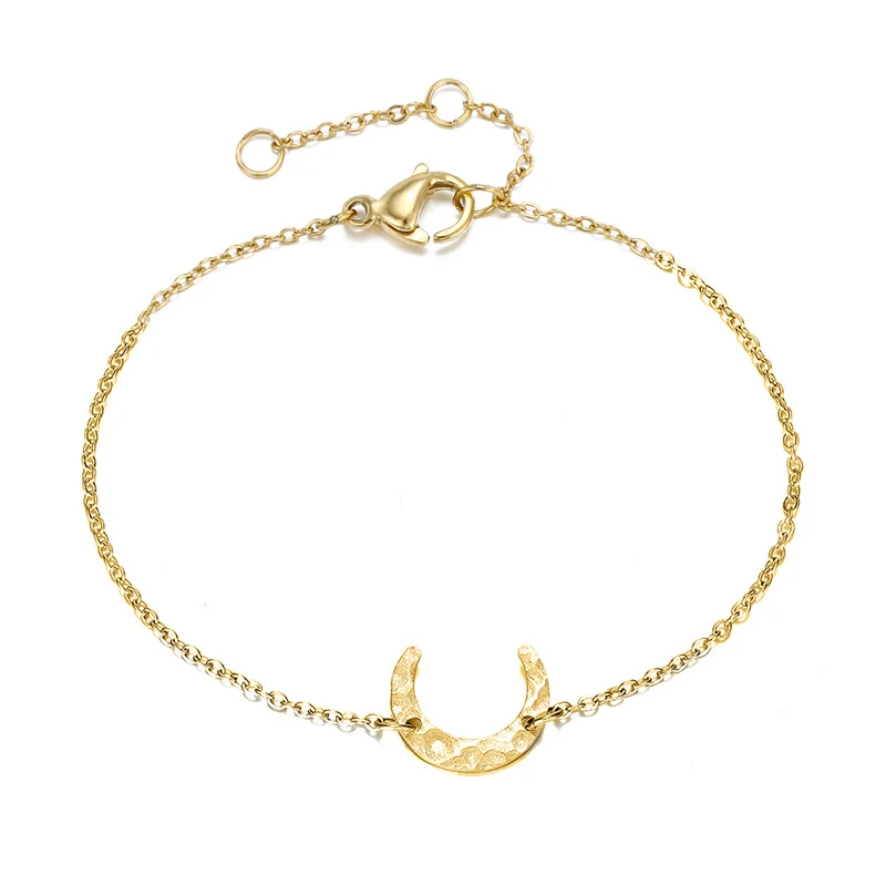 Title 6, Bracciale a catena in oro Keris. Un accessorio ...