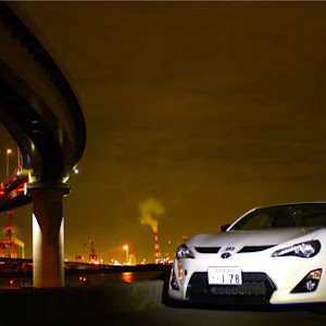 86 ZN6