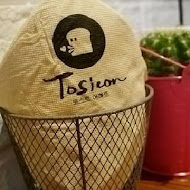 吐司工寓 Tosicon(四號公園店)