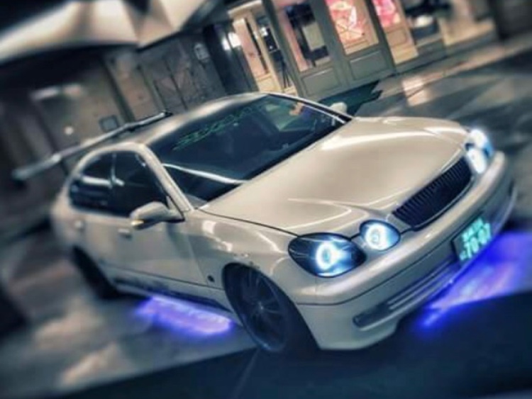 アリストの過去愛車に関するカスタム事例の投稿画像1枚目