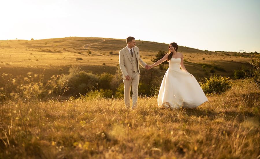 Wedding photographer Adrienn Nagy-Horváth (demoiselle). Photo of 21 October 2022