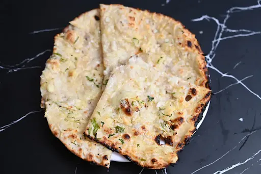 Cheese Garlic Naan