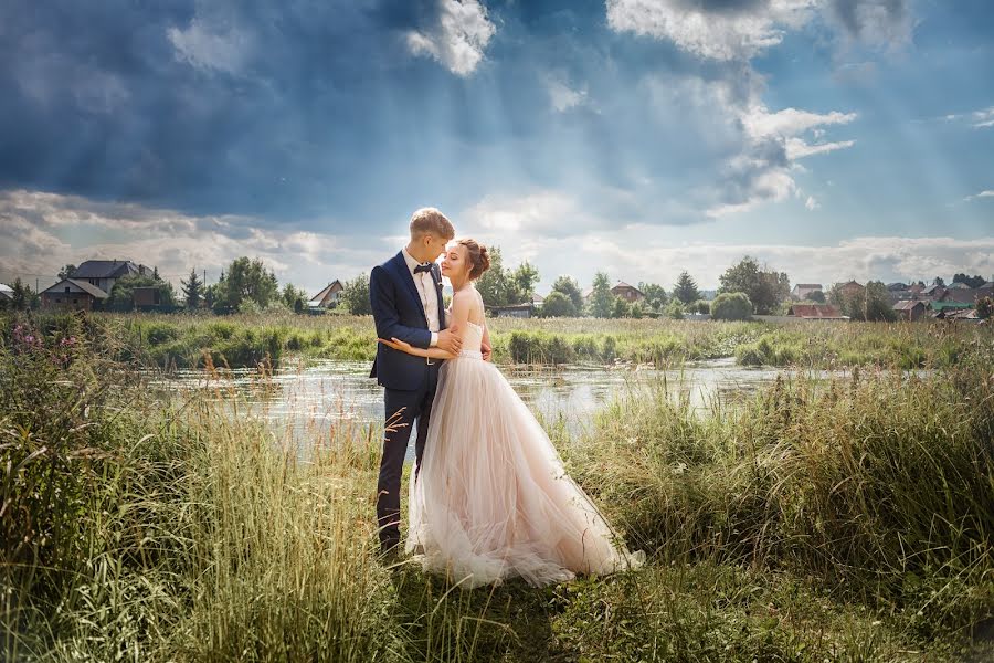 Wedding photographer Oksana Pipkina (pipkina). Photo of 4 October 2017