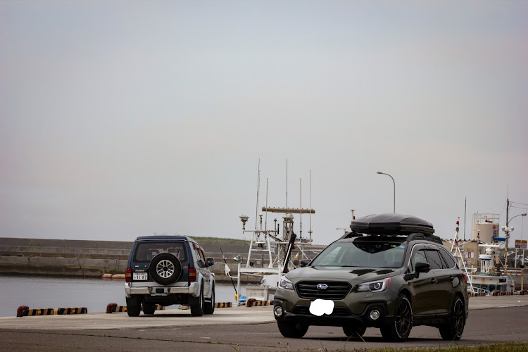 パジェロの北海道・コラボありがとうございました・港撮影・SUVコラボ・ブロックタイヤに関するカスタム事例の投稿画像4枚目