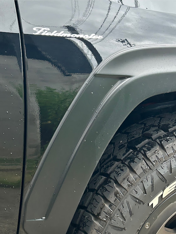 RAV4のRAV4・ステッカーに関するカスタム事例の投稿画像3枚目