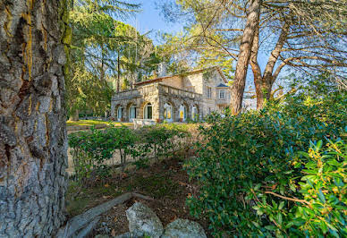 Villa avec piscine et terrasse 5