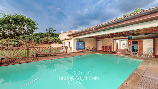 Villa with pool and terrace 2