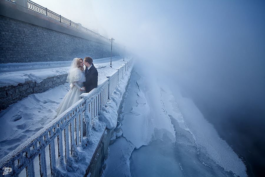 Jurufoto perkahwinan Mikhail Zykov (22-19). Foto pada 4 Februari 2013