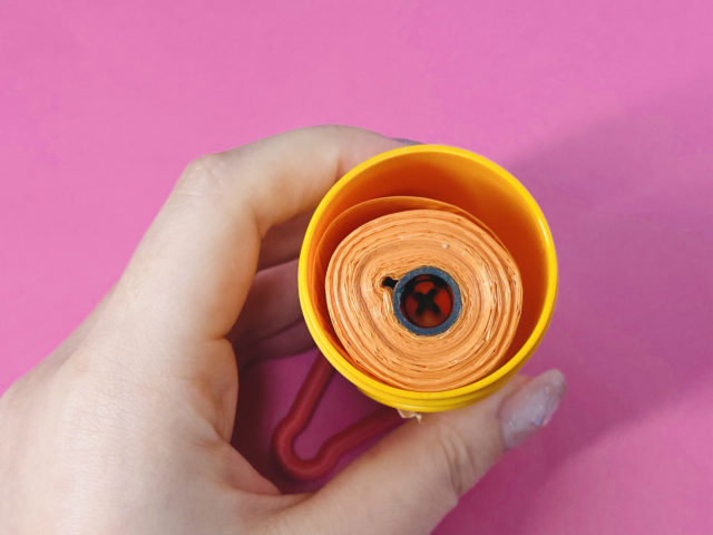 知る人ぞ知る隠れた名品 ダイソー 携帯ゴミ袋ケース って一体なに Trill トリル
