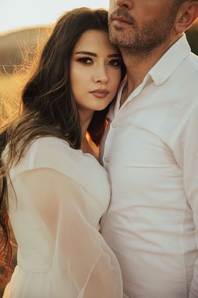 Fotografo di matrimoni Emre Güveri (dogawedding). Foto del 13 settembre 2021