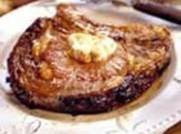 Ancho-Rubbed Prime Rib with Grilled Papya Butter